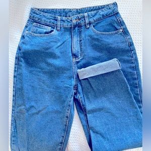 Mom jeans